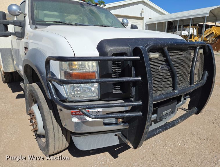 image for item EO0825 2009 Ford F550 Super Duty XL bucket truck