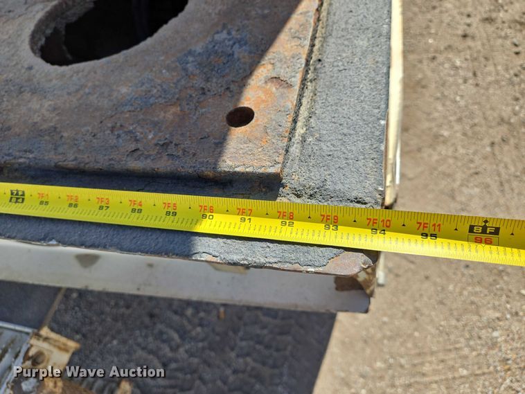 image for item EO0825 2009 Ford F550 Super Duty XL bucket truck