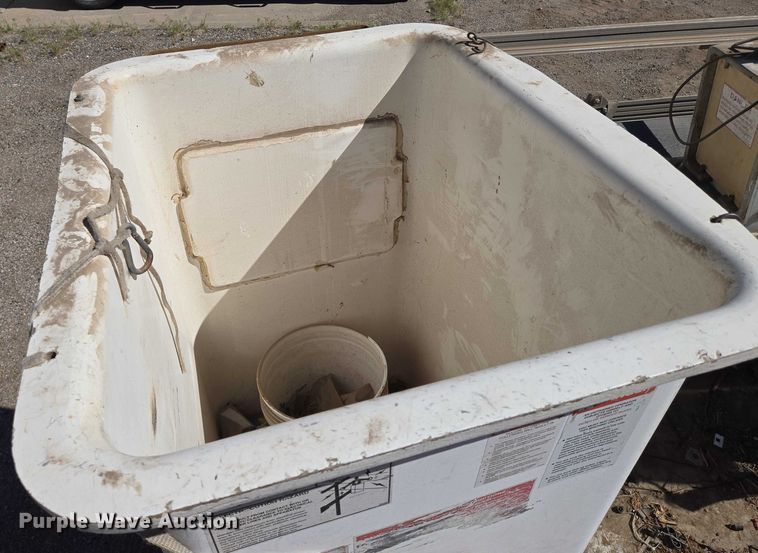 image for item EO0825 2009 Ford F550 Super Duty XL bucket truck