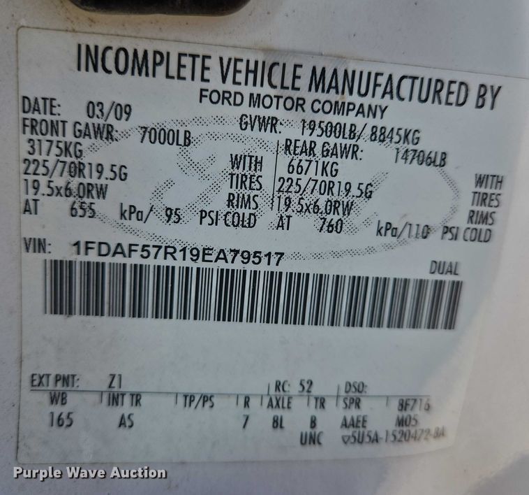 image for item EO0825 2009 Ford F550 Super Duty XL bucket truck