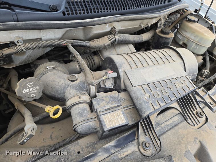 image for item EO0940 2016 Chevrolet Express 3500 van