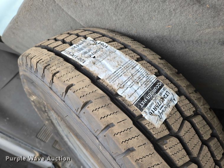 image for item EO0940 2016 Chevrolet Express 3500 van