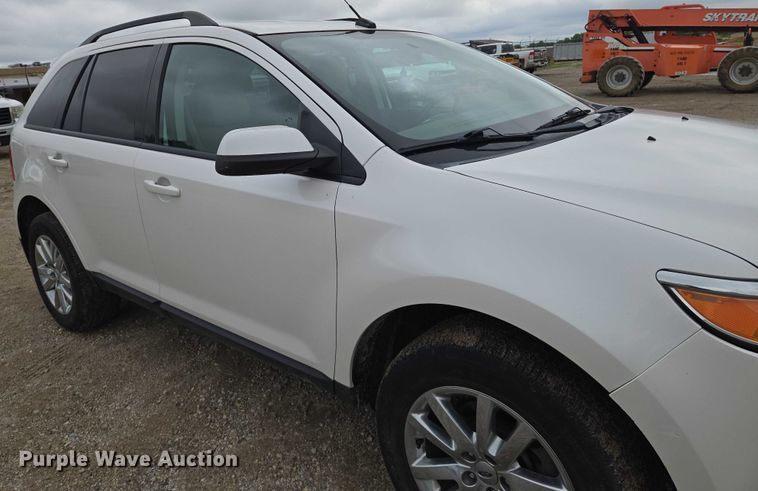 image for item EO0945 2013 Ford Edge SEL SUV