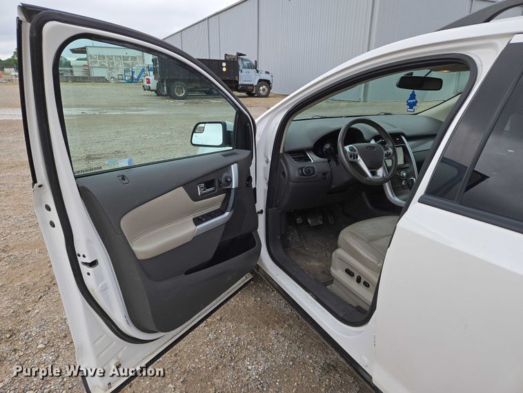 image for item EO0945 2013 Ford Edge SEL SUV