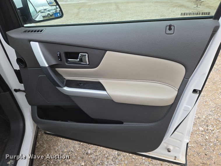 image for item EO0945 2013 Ford Edge SEL SUV