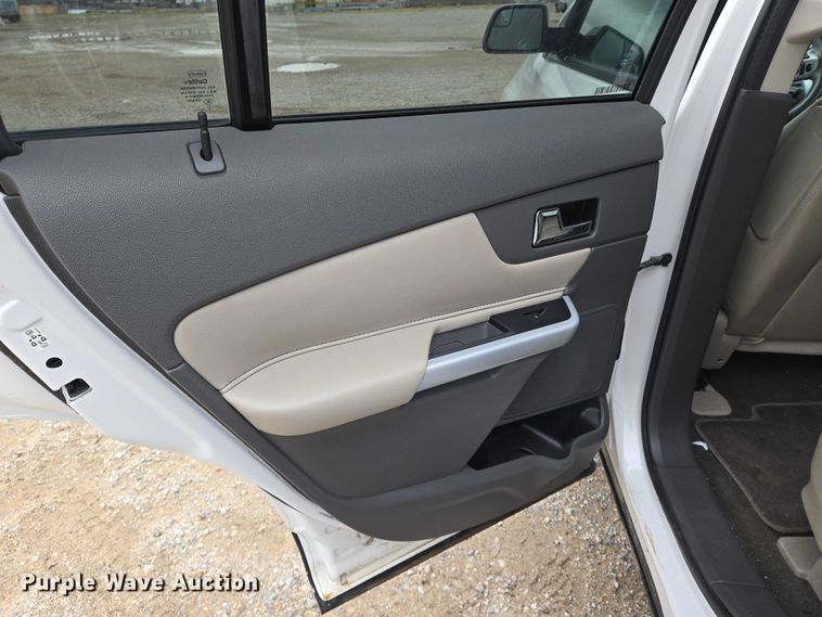 image for item EO0945 2013 Ford Edge SEL SUV