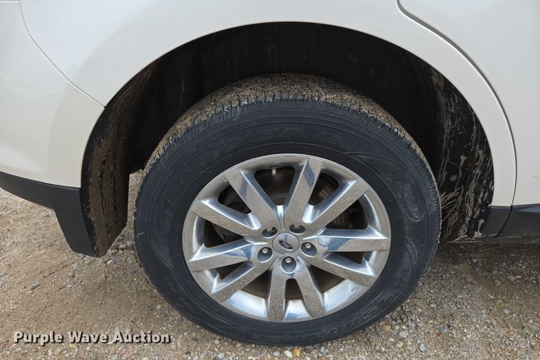 image for item EO0945 2013 Ford Edge SEL SUV