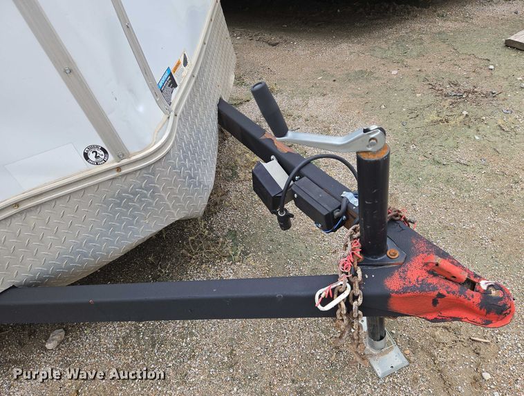 image for item EO0950 2017 H&H enclosed cargo trailer