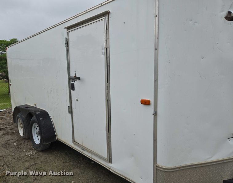 image for item EO0950 2017 H&H enclosed cargo trailer