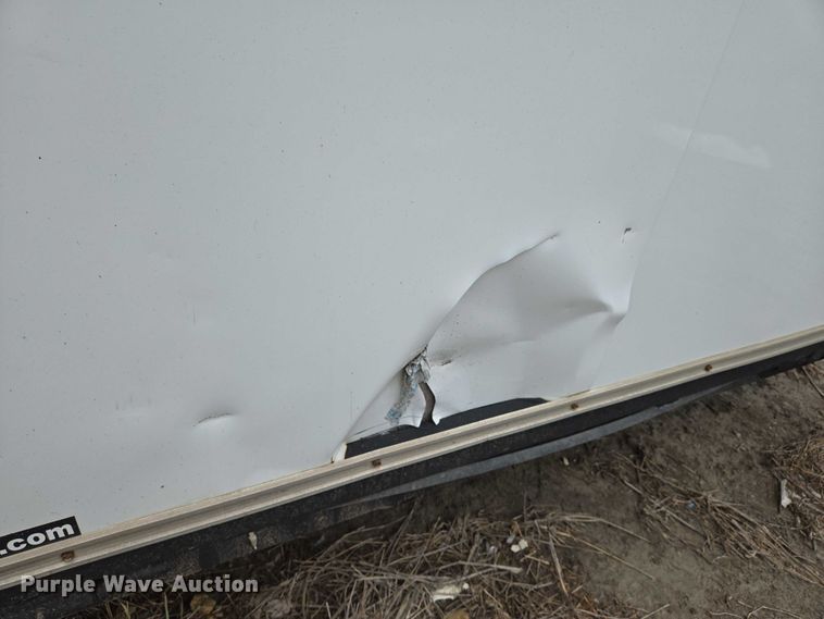 image for item EO0950 2017 H&H enclosed cargo trailer