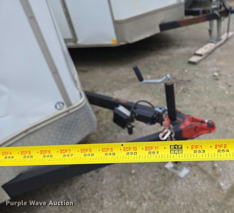 image for item EO0950 2017 H&H enclosed cargo trailer