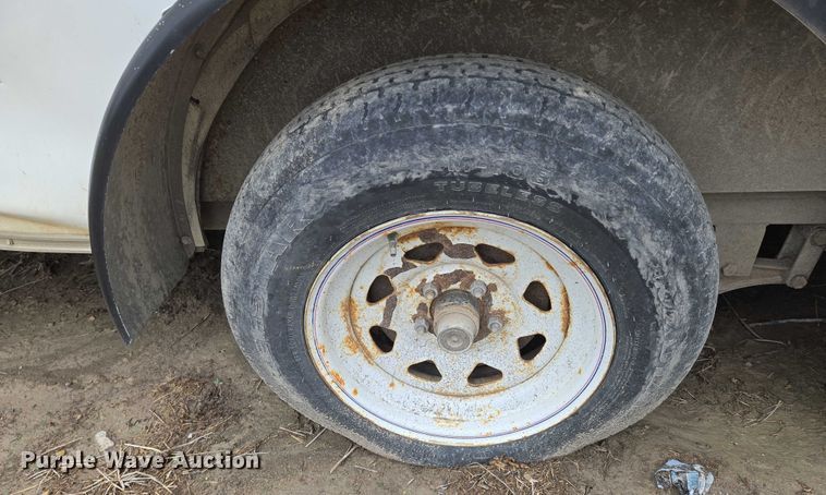 image for item EO0950 2017 H&H enclosed cargo trailer