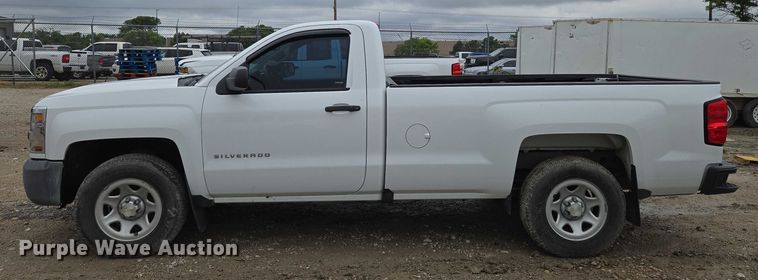 image for item EO0953 2017 Chevrolet Silverado 1500 pickup truck