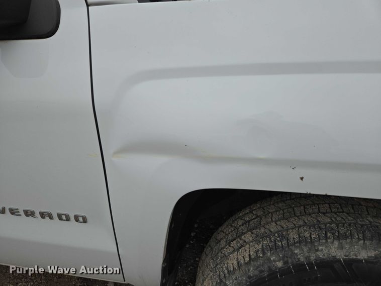 image for item EO0953 2017 Chevrolet Silverado 1500 pickup truck