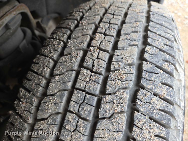 image for item EO0953 2017 Chevrolet Silverado 1500 pickup truck