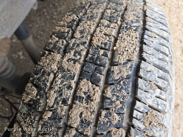 image for item EO0953 2017 Chevrolet Silverado 1500 pickup truck