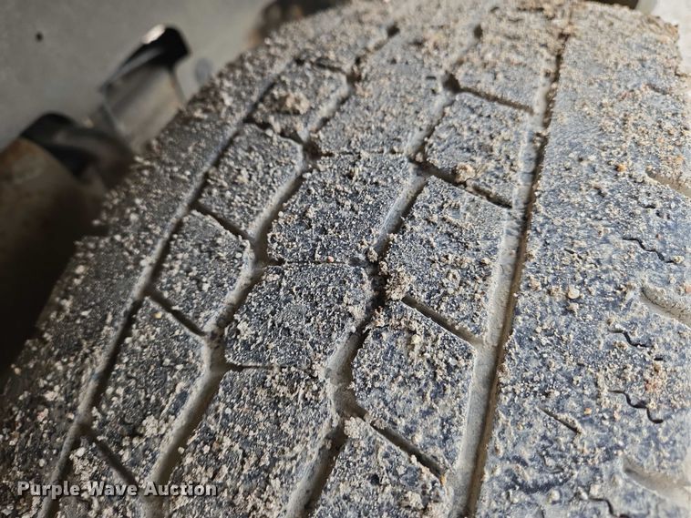 image for item EO0956 2015 Chevrolet Express 3500 van