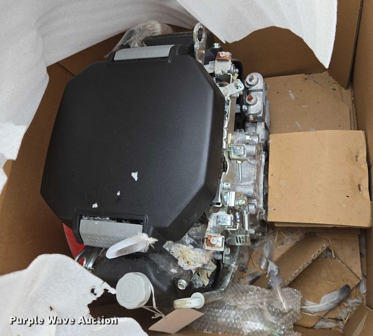 image for item EO0960 (2) Honda GX630 engines