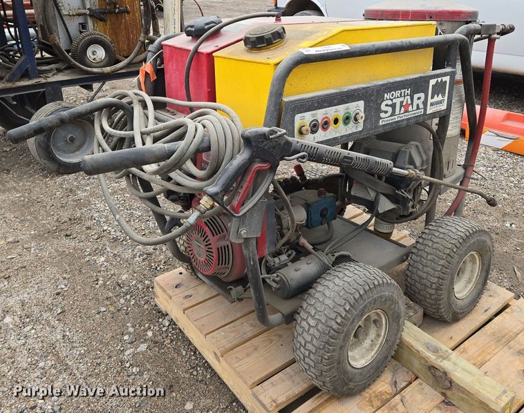 image for item EO0961 North Star pressure washer