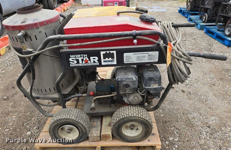 image for item EO0961 North Star pressure washer