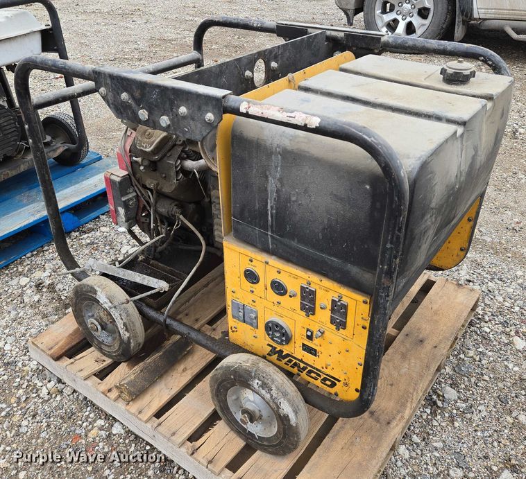 image for item EO0965 Winco WH12000HE/E generator