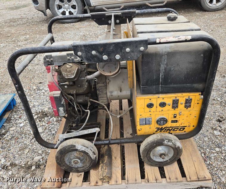 image for item EO0965 Winco WH12000HE/E generator