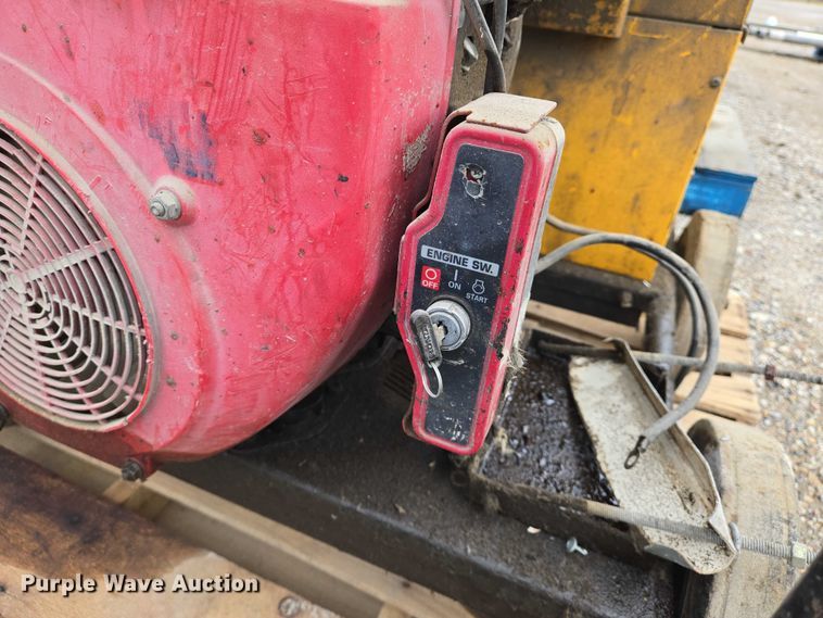 image for item EO0965 Winco WH12000HE/E generator