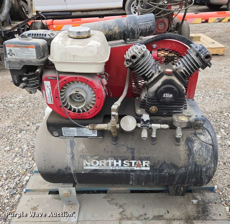 image for item EO0966 North Star air compressor