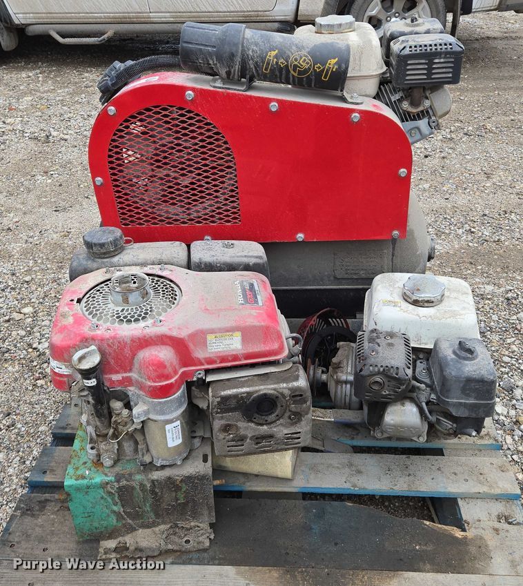 image for item EO0966 North Star air compressor