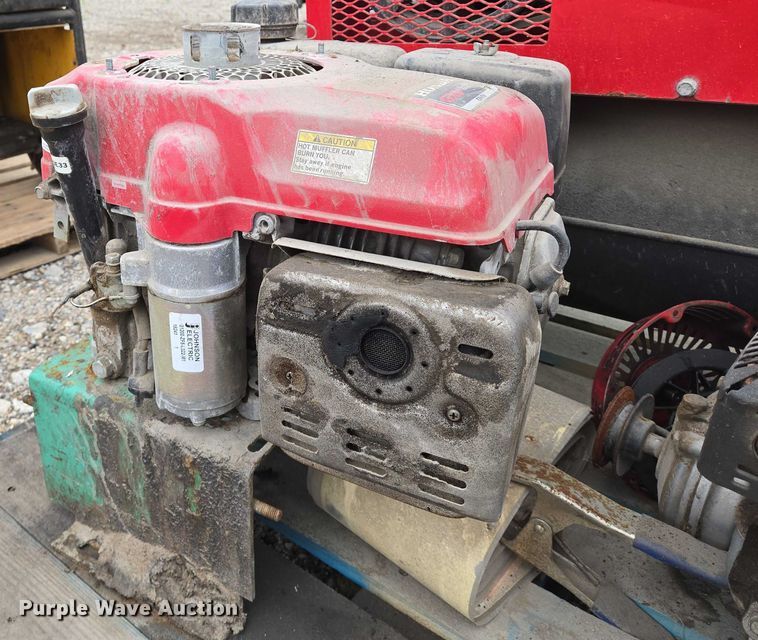 image for item EO0966 North Star air compressor