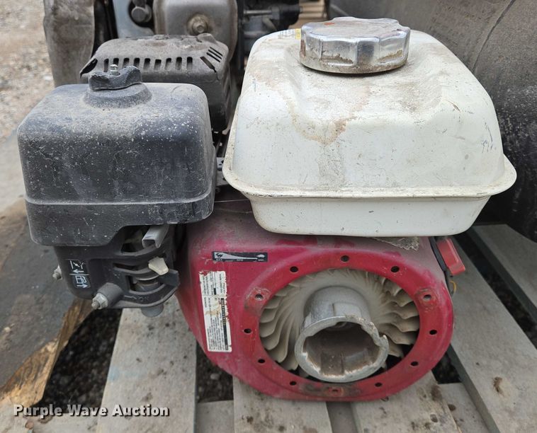 image for item EO0966 North Star air compressor