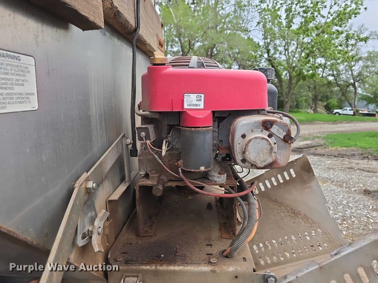 image for item EO1006 2001 Ford F450 Super Duty flatbed truck