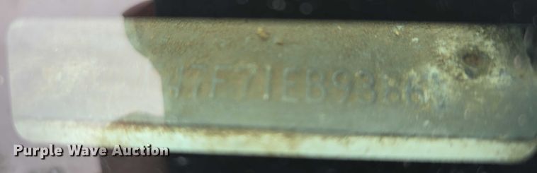 image for item EO1006 2001 Ford F450 Super Duty flatbed truck