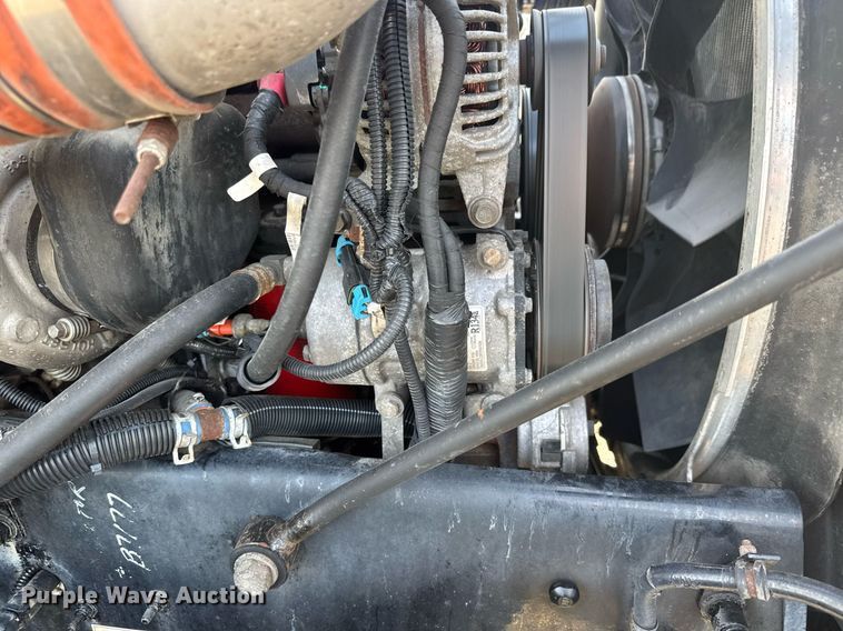 image for item EQ1452 2015 Kenworth T370 box truck