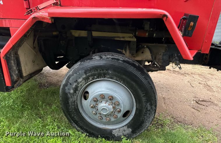 image for item EQ1484 1986 AM General Corporation M925 truck cab and chassis