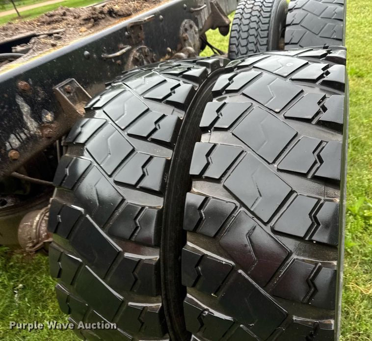 image for item EQ1484 1986 AM General Corporation M925 truck cab and chassis