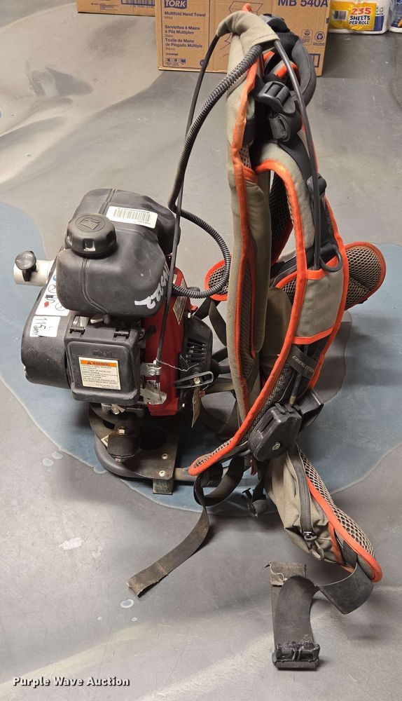 image for item EQ4007 Multiquip BPX backpack concrete vibrator