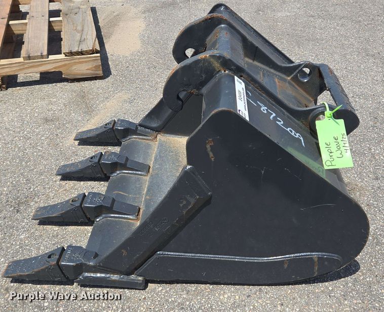image for item EQ4008 Bobcat MX2T excavator bucket