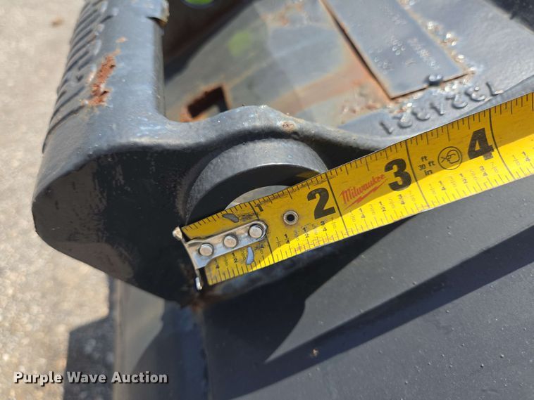 image for item EQ4008 Bobcat MX2T excavator bucket