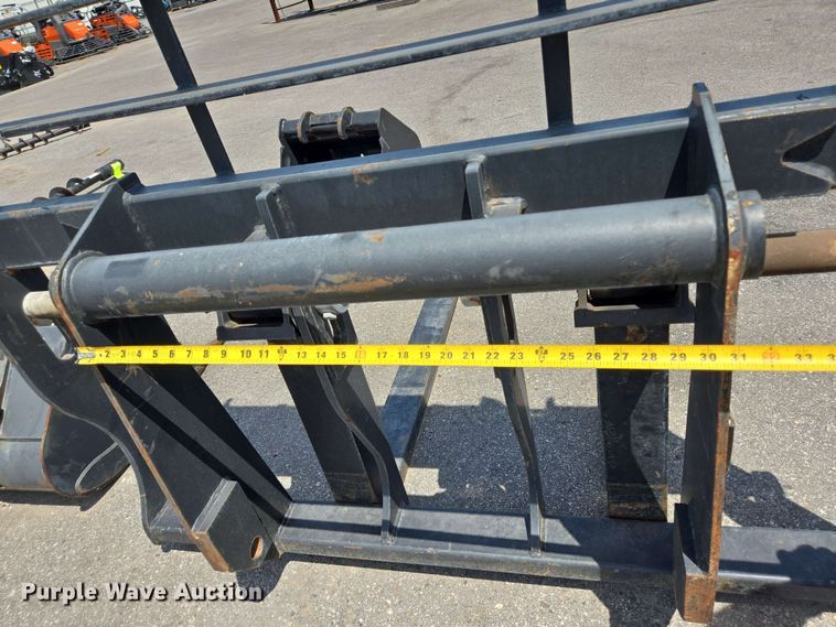 image for item EQ4009 Bobcat 47