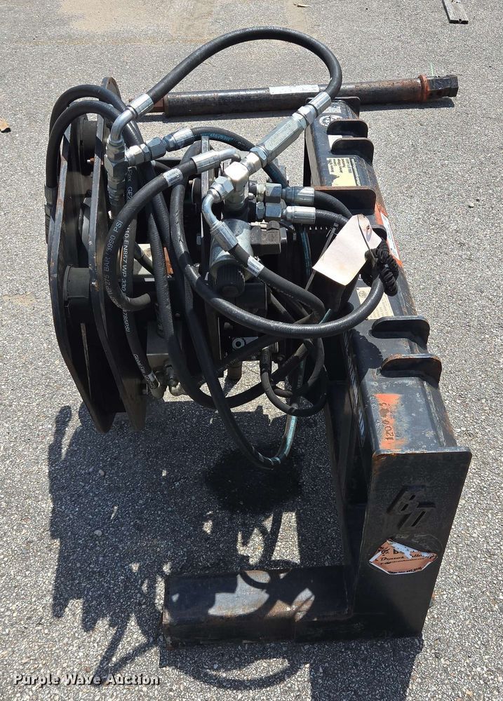 image for item EQ4013 Blue Diamond 100505 skid steer vibratory post driver