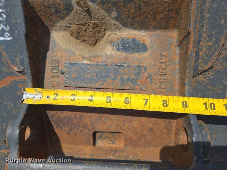 image for item EQ4017 Bobcat MX3T excavator bucket