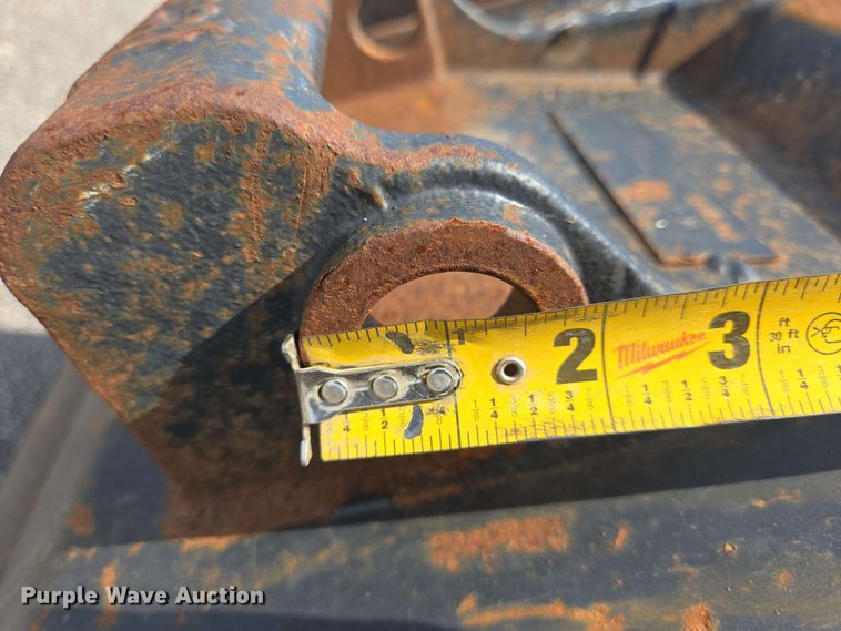 image for item EQ4018 Bobcat MX4T excavator bucket