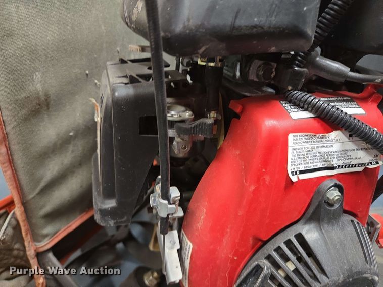 image for item EQ4021 Multiquip BPX backpack concrete vibrator