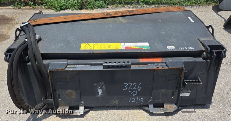 image for item EQ4023 2023 Bobcat SWB72 skid steer sweeper