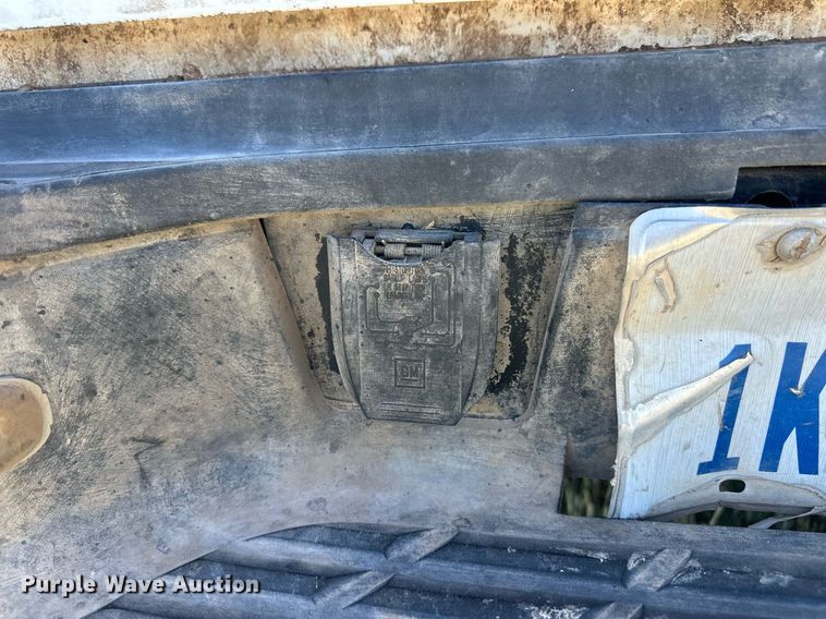 image for item EQ4765 2011 Chevrolet Silverado 2500HD pickup truck