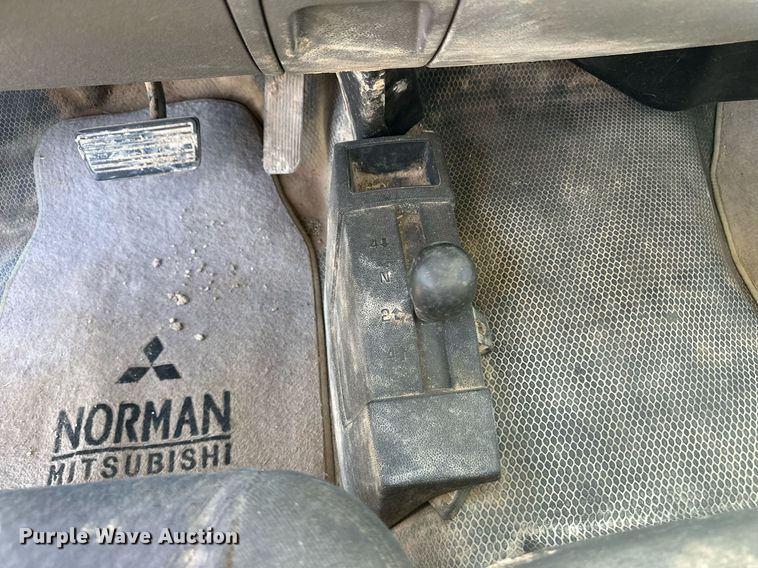 image for item EQ4765 2011 Chevrolet Silverado 2500HD pickup truck