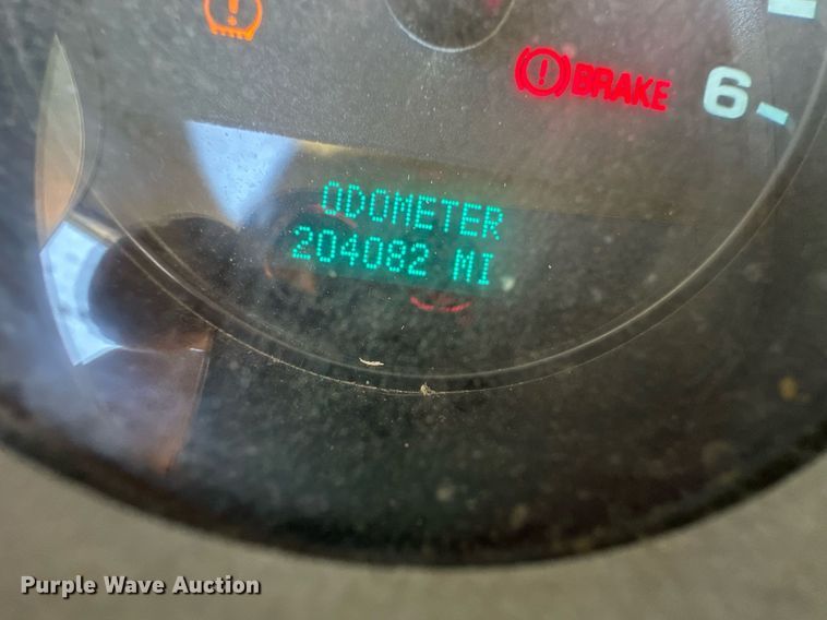 image for item EQ4765 2011 Chevrolet Silverado 2500HD pickup truck