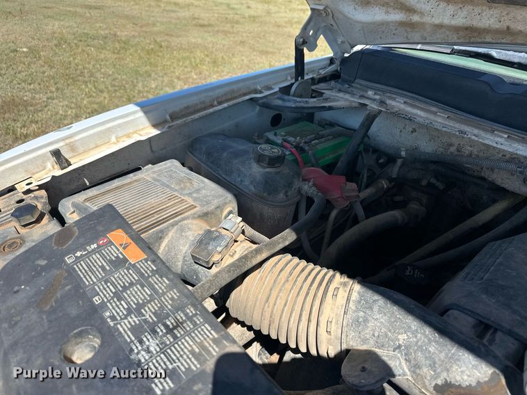 image for item EQ4765 2011 Chevrolet Silverado 2500HD pickup truck