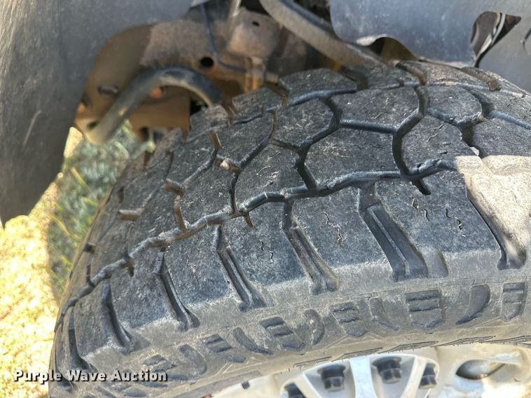 image for item EQ4765 2011 Chevrolet Silverado 2500HD pickup truck